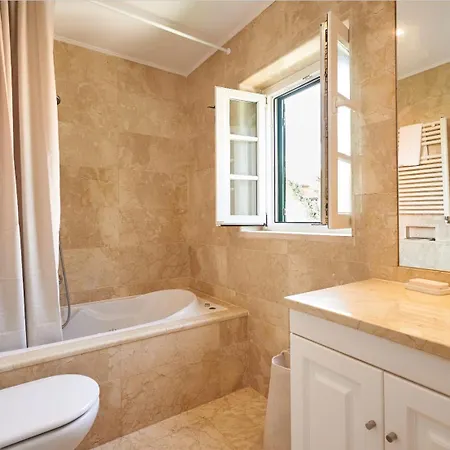 Noble With Private Garden And Pool Villa *