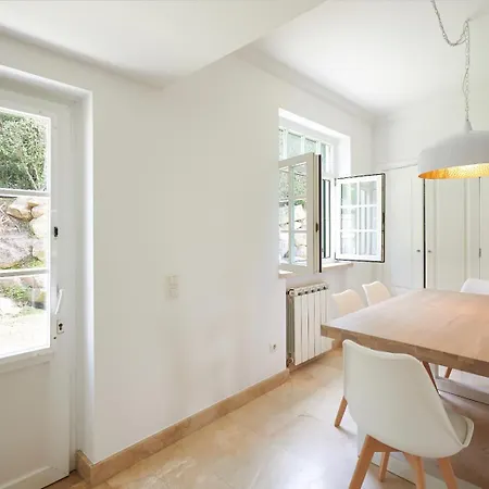 Villa Noble With Private Garden And Pool